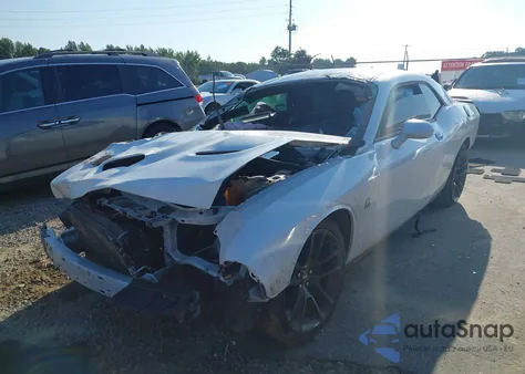 2021 Dodge Challenger R/T Scat Pack z USA, uszkodzony, nr VIN 2C3CDZFJXMH514014